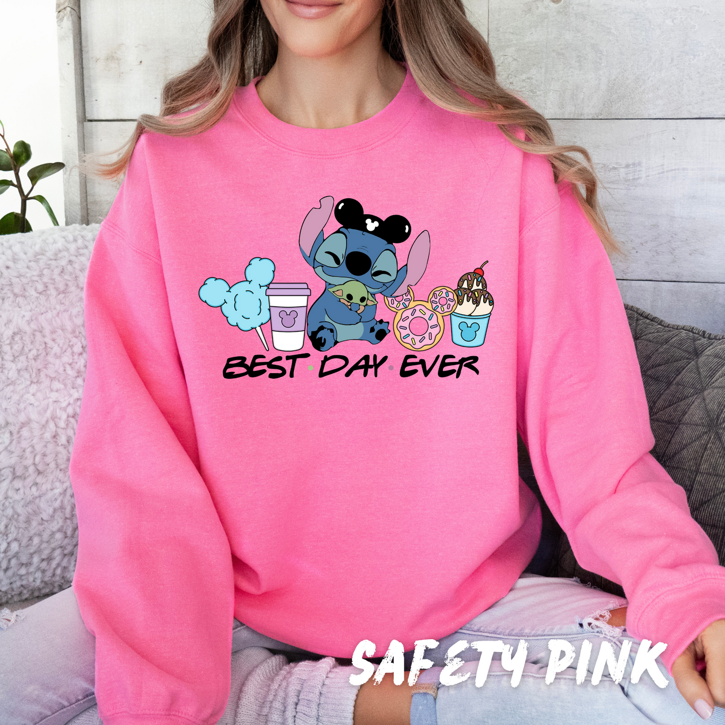Best Day ever Sweatshirt - Adorable Characters - Matching Family Sweater