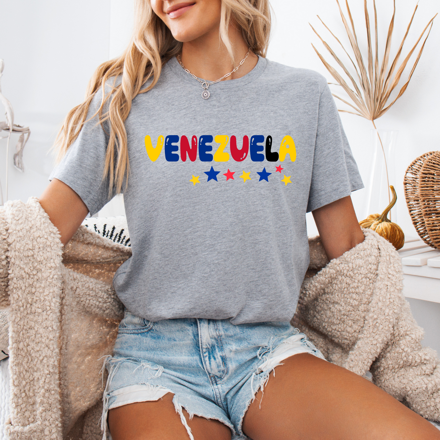 Venezuela T-Shirt – Patriotic Design with Sleeve Print, 100% Cotton, Unisex Fit, Perfect Gift for Venezuelans