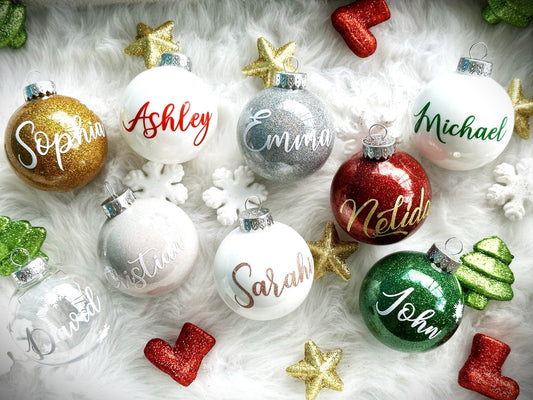 2.8'' Personalized Plastic Ornament – Round Christmas Tree Decoration with Custom Name