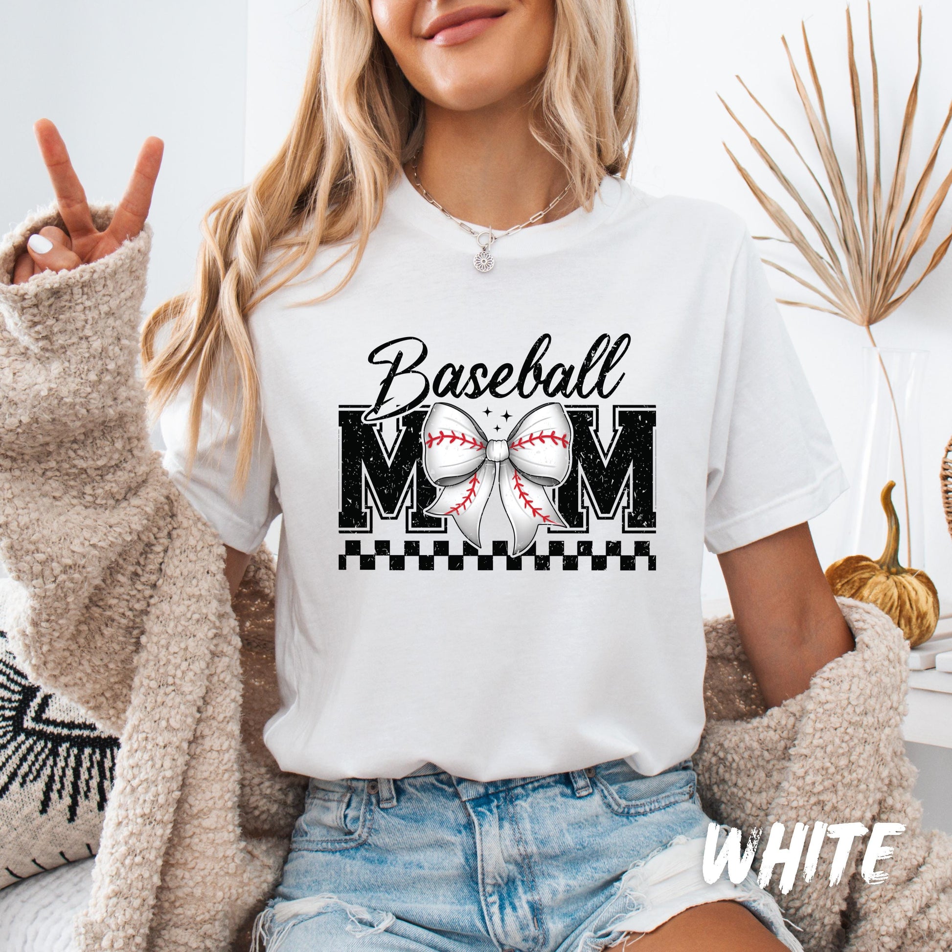 Baseball Mom Sweatshirt Personalized Coquette Baseball Sweatshirt with Name on Sleeve Sports Mom Shirt Mom Custom Gift