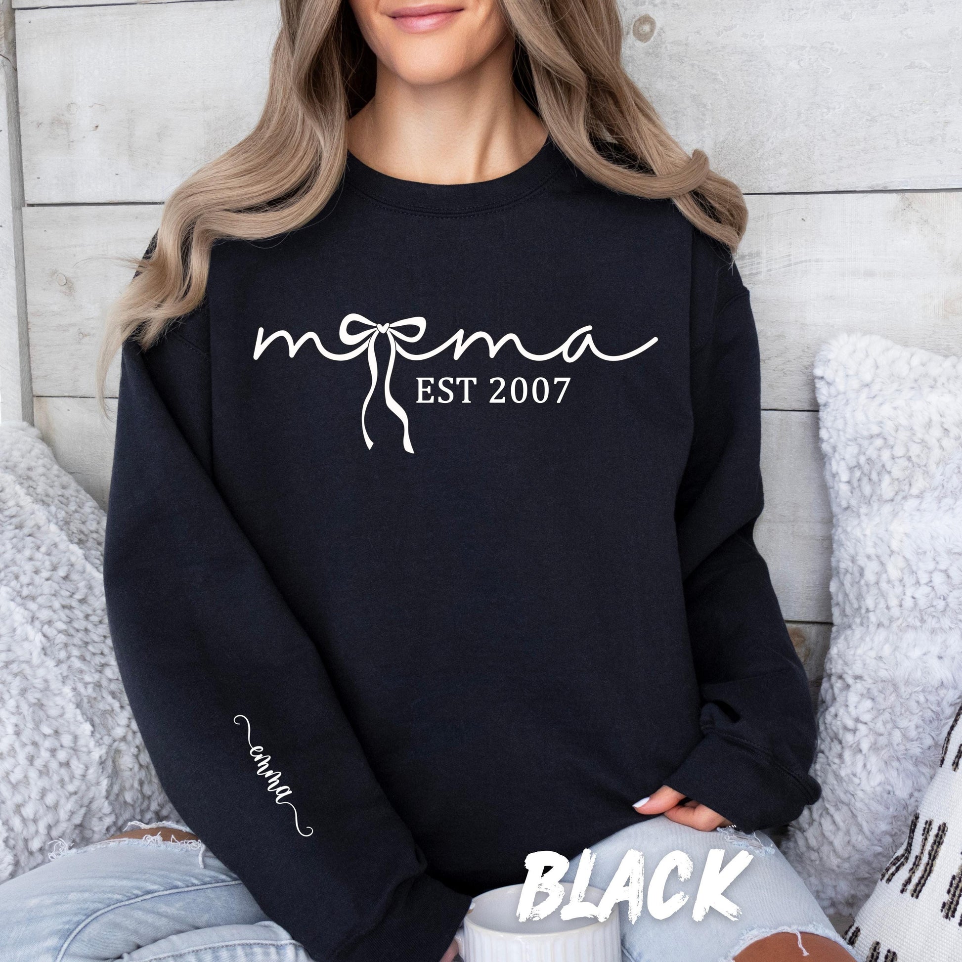 Personalized Mama Sweatshirt EST Year Custom Crewneck - New Mom Gift - Mothers Day Sweater - Baby Announcement Sweatshirt Custom Name Sleeve