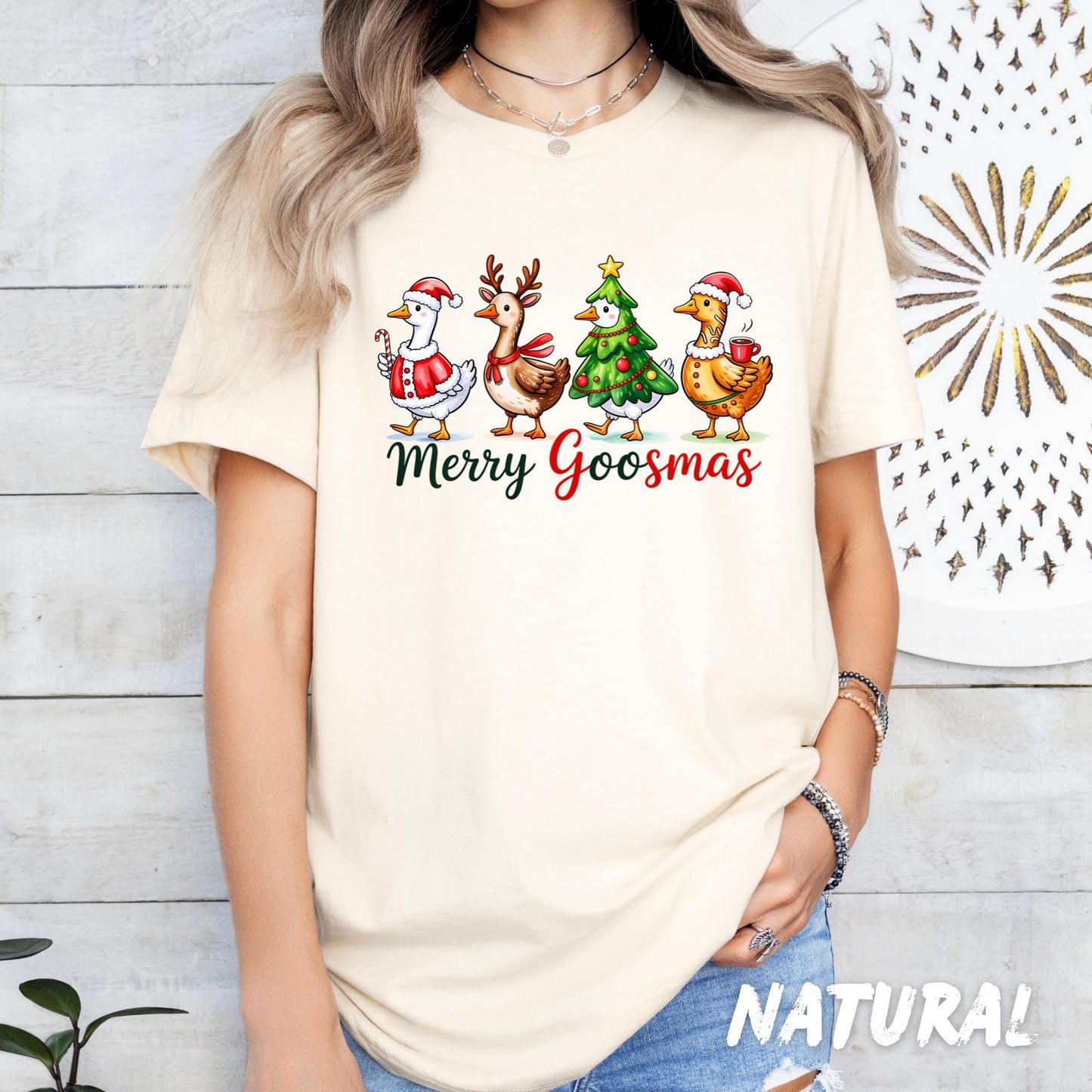 Merry Goosmas Sweatshirt – Funny Christmas Goose Shirt – Cute Holiday Pullover – Unisex Xmas Sweater – Goose Lover Gift Idea