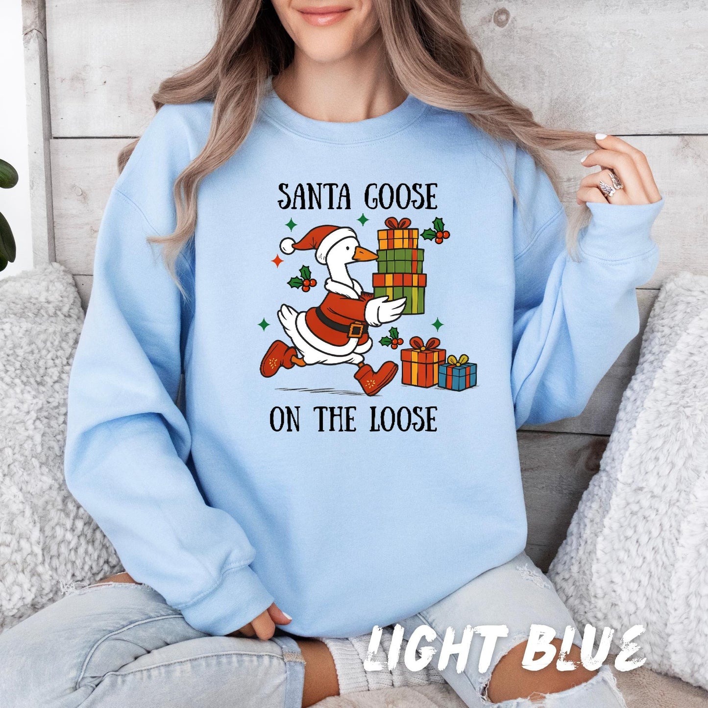 Santa Goose on the Loose Sweatshirt – Funny Christmas Goose Shirt – Cute Holiday Pullover – Unisex Xmas Sweater – Gift for Goose Lover