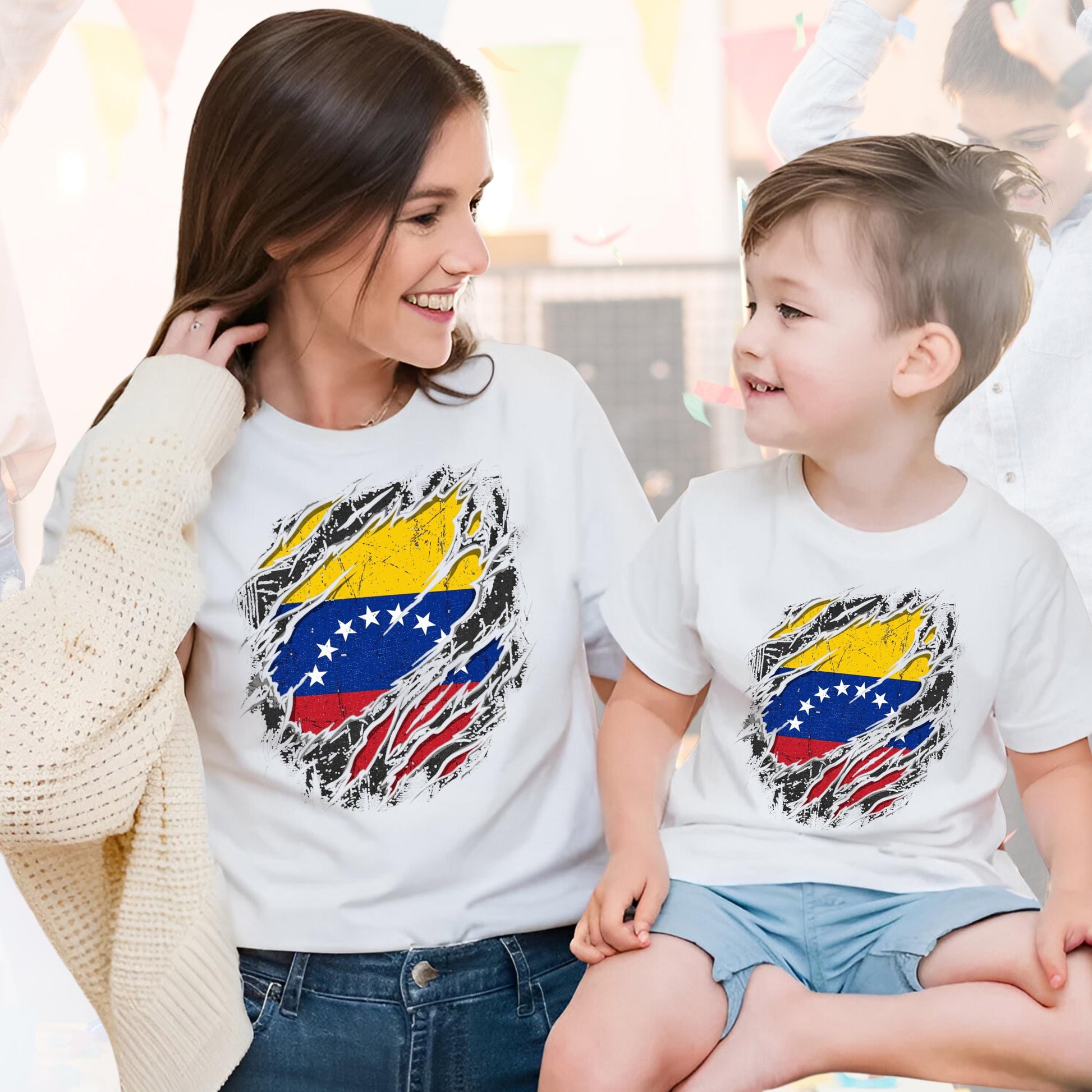 Venezuela Flag Shirt, Venezuelan Pride T-Shirt, Distressed Flag Tee, Venezuela Gift, Family Matching Shirt, Hispanic Heritage Tee