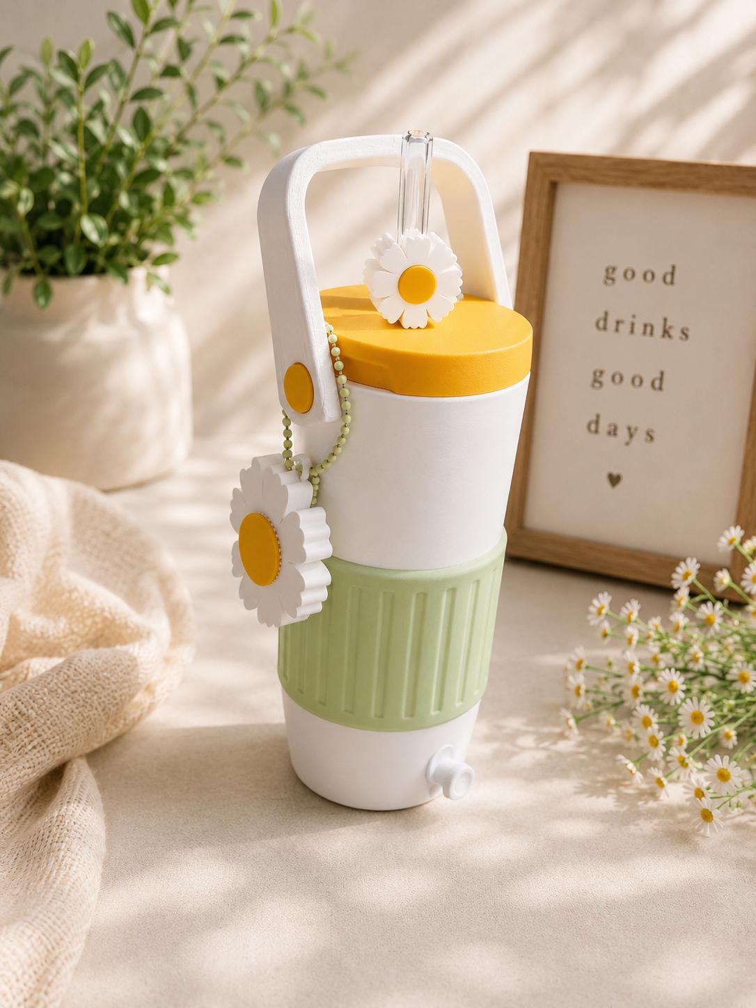 Daisy Can Cooler with Straw Topper and Can Opener | 12 oz Skinny, 12 oz Regular & 16 oz | Cute Gift | Drink Holder | Flowers Lover Gift